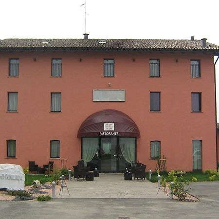 Hotel Hyknusa Reggio Emilia Exteriér fotografie